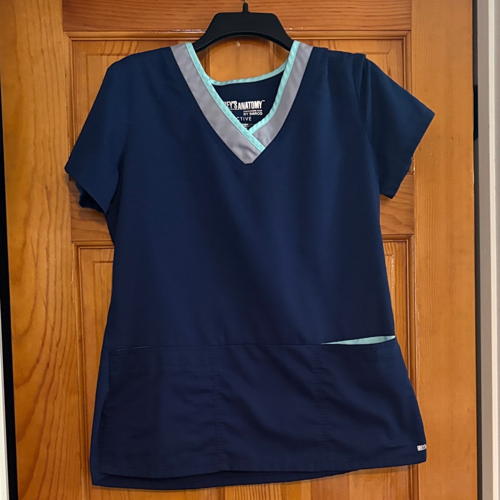 Grey’s Anatomy Navy Blue M Scrub Top with Gray Trim